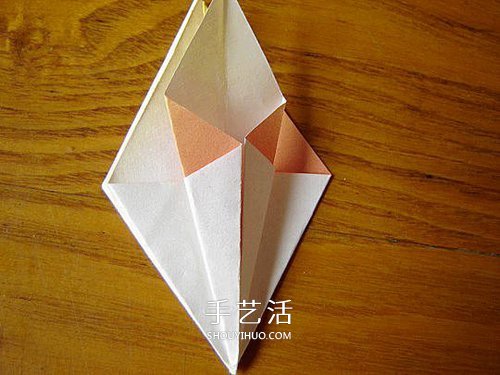 一張紙折百合花圖解 簡單又漂亮百合花折紙 -  rpnrmr.com