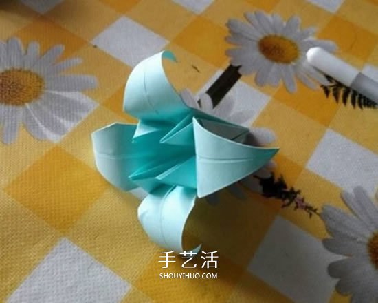 百合花怎么折圖解教程 折紙百合的過(guò)程步驟 -  rpnrmr.com