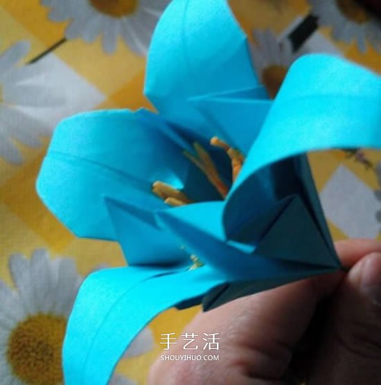 百合花怎么折圖解教程 折紙百合的過(guò)程步驟 -  rpnrmr.com