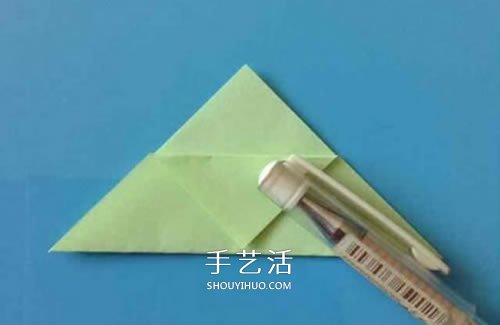 簡(jiǎn)單護(hù)書角怎么折圖解 卡通護(hù)書角折法教程 -  rpnrmr.com