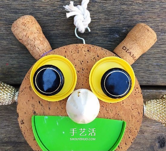 瓶蓋機器人的制作方法 廢物利用做機器人圖解 -  rpnrmr.com
