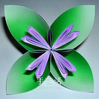 四瓣花的折紙方法圖解 六個(gè)組合成美麗花球 -  rpnrmr.com