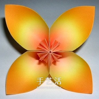 四瓣花的折紙方法圖解 六個(gè)組合成美麗花球 -  rpnrmr.com