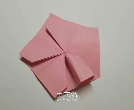 圣誕節(jié)折紙圣誕花圖解 平面圣誕花的折法步驟 -  rpnrmr.com