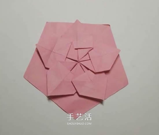 圣誕節(jié)折紙圣誕花圖解 平面圣誕花的折法步驟 -  rpnrmr.com