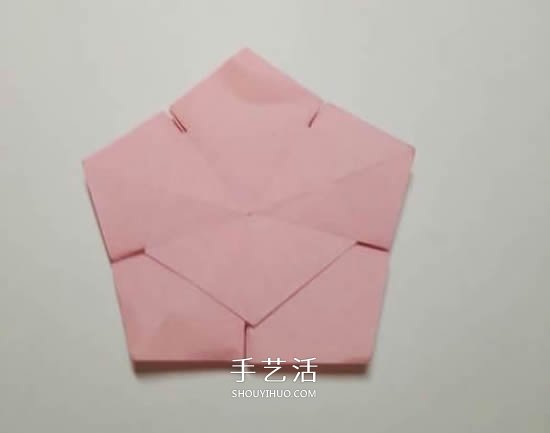 圣誕節(jié)折紙圣誕花圖解 平面圣誕花的折法步驟 -  rpnrmr.com