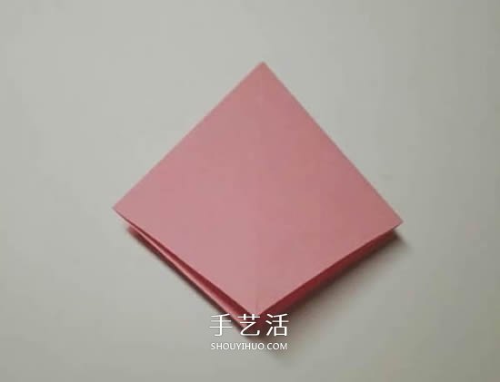 圣誕節(jié)折紙圣誕花圖解 平面圣誕花的折法步驟 -  rpnrmr.com