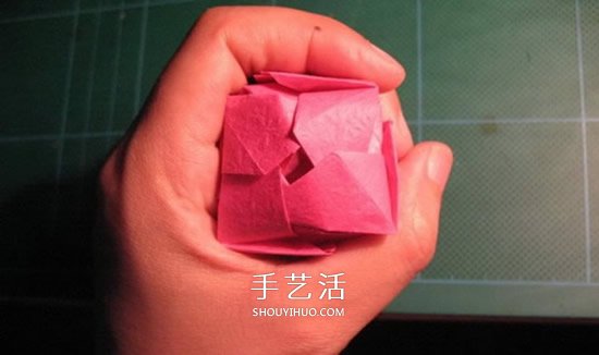 GG玫瑰花的折法圖解 漂亮又詳細玫瑰花折紙 -  rpnrmr.com