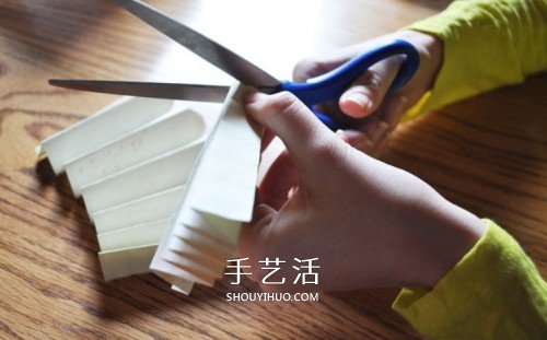 餐桌裝飾紙花的做法 簡(jiǎn)單易學(xué)裝飾花手工制作 -  rpnrmr.com
