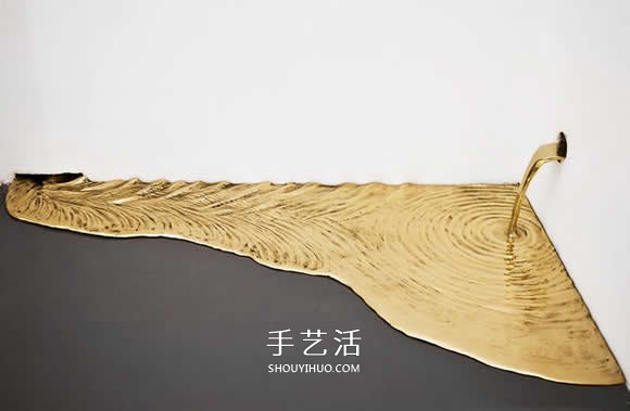 名副其實(shí)的“流金”歲月 模擬液體的黃銅雕塑 -  rpnrmr.com