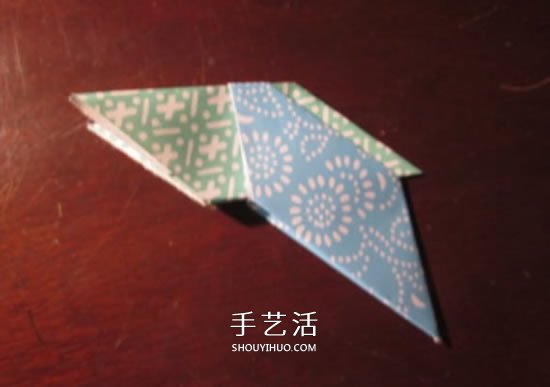 簡(jiǎn)單飛鏢的折紙方法 好看飛鏢怎么折圖解教程 -  rpnrmr.com
