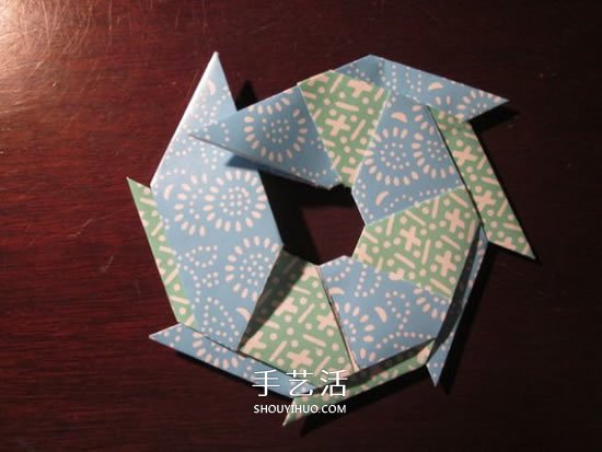 簡(jiǎn)單飛鏢的折紙方法 好看飛鏢怎么折圖解教程 -  rpnrmr.com