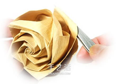 卷心玫瑰花的折紙步驟 手工卷心紙玫瑰的折法 -  rpnrmr.com