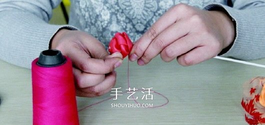 彩塑棉手工制作玫瑰花 自制彩塑棉玫瑰手捧花 -  rpnrmr.com