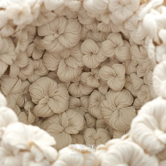 感受手作的精巧 以花草形象堆迭出立體瓷器 -  rpnrmr.com