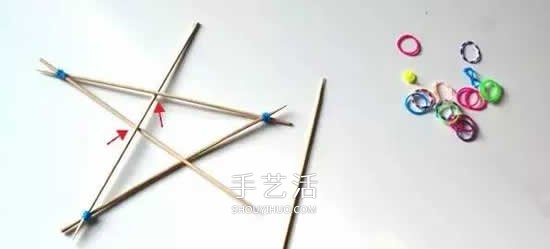 圣誕星星手工制作方法 幼兒做圣誕星裝飾教程 -  rpnrmr.com