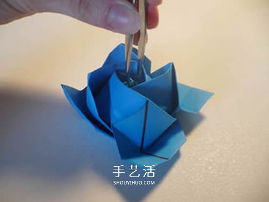 手工玫瑰花怎么疊圖解 玫瑰花折疊方法教程 -  rpnrmr.com