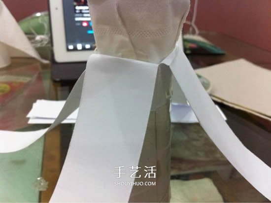 衛(wèi)生紙筒的廢物利用 手工DIY制作衛(wèi)生紙婚紗 -  rpnrmr.com