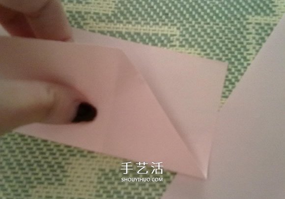 玫瑰紙盒的折法圖解 情人節(jié)漂亮禮品盒的折法 -  rpnrmr.com