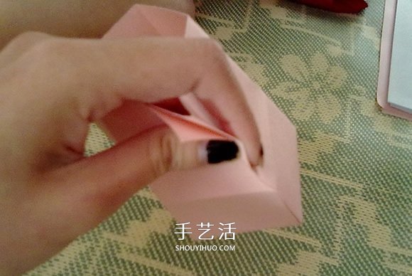 玫瑰紙盒的折法圖解 情人節(jié)漂亮禮品盒的折法 -  rpnrmr.com