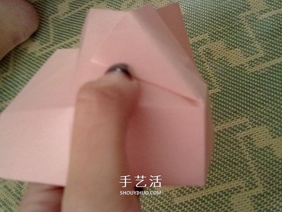 玫瑰紙盒的折法圖解 情人節(jié)漂亮禮品盒的折法 -  rpnrmr.com