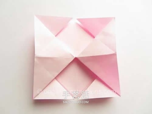 旋轉(zhuǎn)玫瑰怎么折圖解 手工旋轉(zhuǎn)的玫瑰花折紙 -  rpnrmr.com