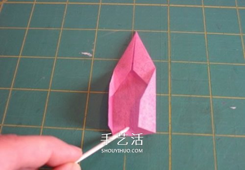 棉紙燈籠的簡單做法 兒童春節(jié)折疊燈籠教程 -  rpnrmr.com