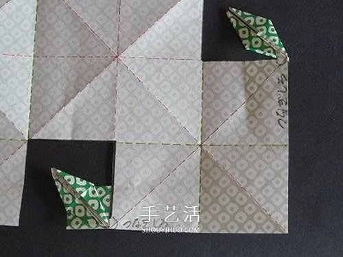 連體千紙鶴的折法圖解 一張紙折出三只紙鶴 -  rpnrmr.com