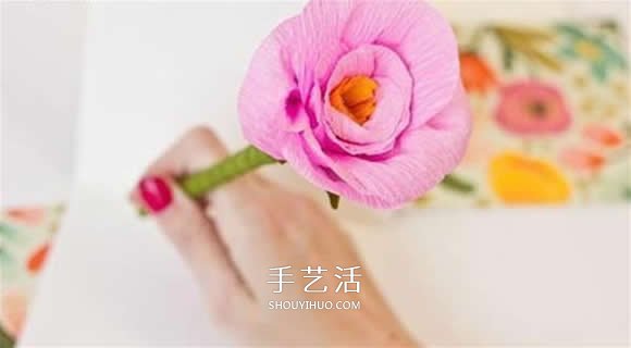 皺紋紙?jiān)录净ㄊ止ぶ谱?月季用皺紋紙做的教程 -  rpnrmr.com