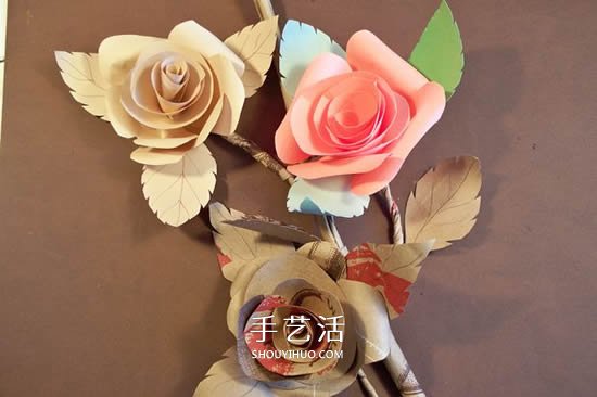 卡紙玫瑰花的做法圖解 簡單彩色紙玫瑰制作 -  rpnrmr.com