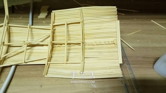 古代戰(zhàn)船模型手工制作 純以一次性筷子完成 -  rpnrmr.com