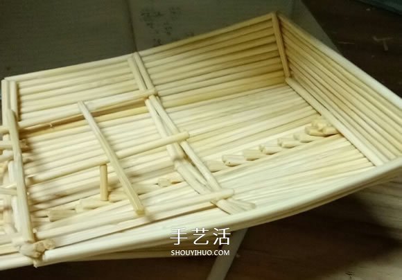 古代戰(zhàn)船模型手工制作 純以一次性筷子完成 -  rpnrmr.com