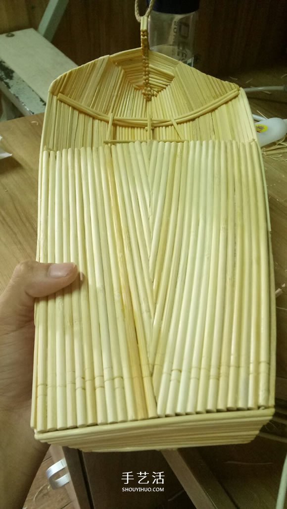 古代戰(zhàn)船模型手工制作 純以一次性筷子完成 -  rpnrmr.com
