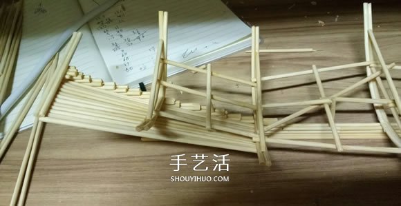 古代戰(zhàn)船模型手工制作 純以一次性筷子完成 -  rpnrmr.com