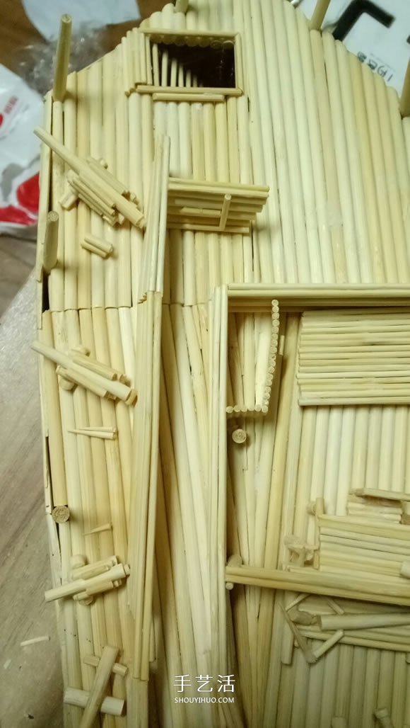 古代戰(zhàn)船模型手工制作 純以一次性筷子完成 -  rpnrmr.com