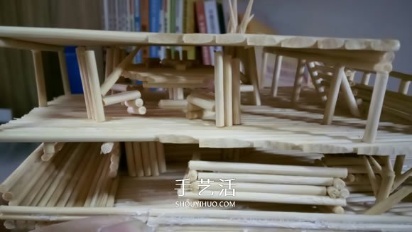 古代戰(zhàn)船模型手工制作 純以一次性筷子完成 -  rpnrmr.com