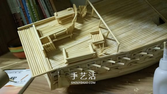 古代戰(zhàn)船模型手工制作 純以一次性筷子完成 -  rpnrmr.com