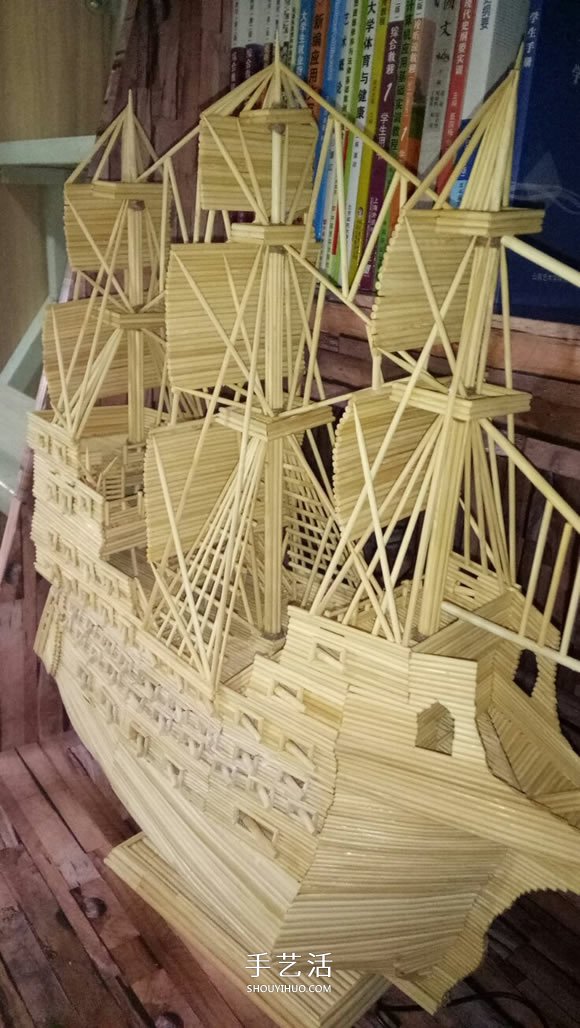 古代戰(zhàn)船模型手工制作 純以一次性筷子完成 -  rpnrmr.com