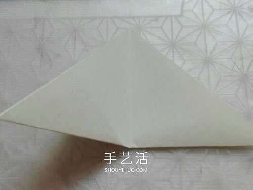 簡(jiǎn)單Hello Kitty折紙 兒童折凱蒂貓的教程 -  rpnrmr.com