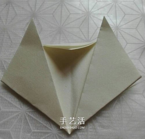 簡(jiǎn)單Hello Kitty折紙 兒童折凱蒂貓的教程 -  rpnrmr.com