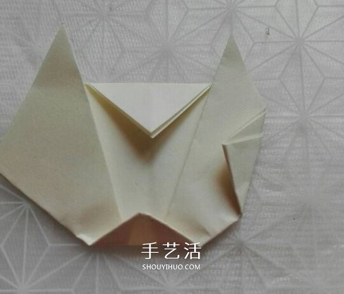 簡(jiǎn)單Hello Kitty折紙 兒童折凱蒂貓的教程 -  rpnrmr.com