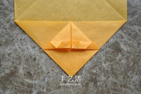 手工折紙大黃鴨的步驟 黃色鴨子的折法圖解 -  rpnrmr.com