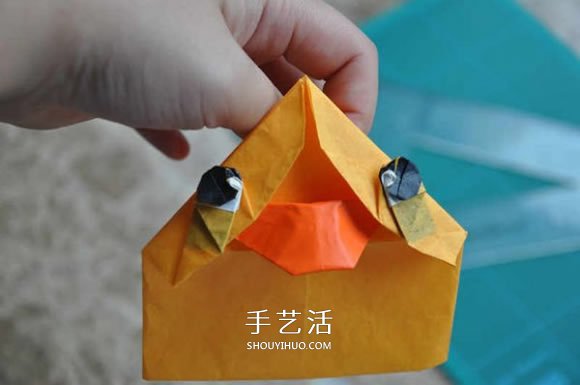 手工折紙大黃鴨的步驟 黃色鴨子的折法圖解 -  rpnrmr.com