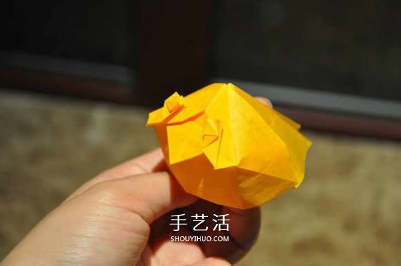 手工折紙大黃鴨的步驟 黃色鴨子的折法圖解 -  rpnrmr.com