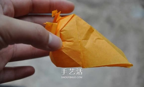 手工折紙大黃鴨的步驟 黃色鴨子的折法圖解 -  rpnrmr.com