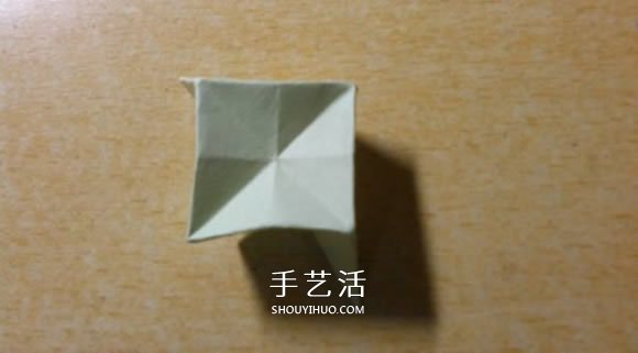 鏤空紙花球怎么折圖解 簡(jiǎn)單手工花球的折法 -  rpnrmr.com