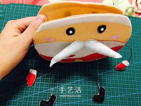 不織布制作圣誕老人包包 布藝卡通圣誕包做法 -  rpnrmr.com