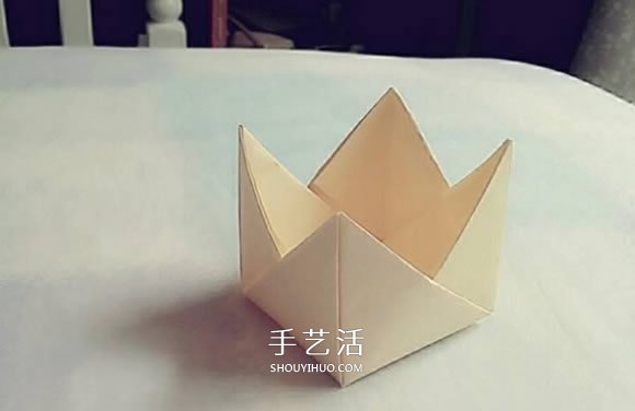 簡單可愛皇冠盒子折法 折兩艘小船疊起來就好 -  rpnrmr.com