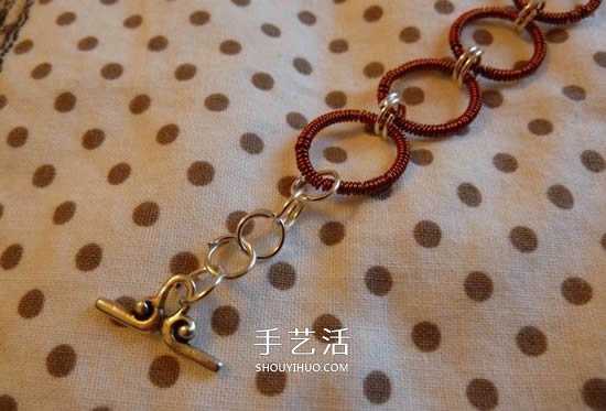 DIY銅線手鏈的步驟圖 銅線手工制作手飾教程 -  rpnrmr.com