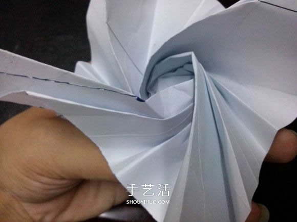 妮妮玫瑰的折法圖解 手工漂亮紙玫瑰折紙步驟 -  rpnrmr.com
